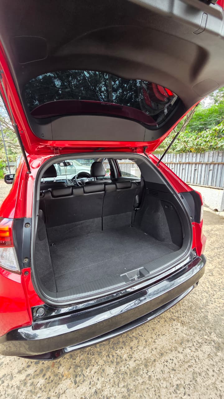 Honda Vezel Hybrid RS 2016