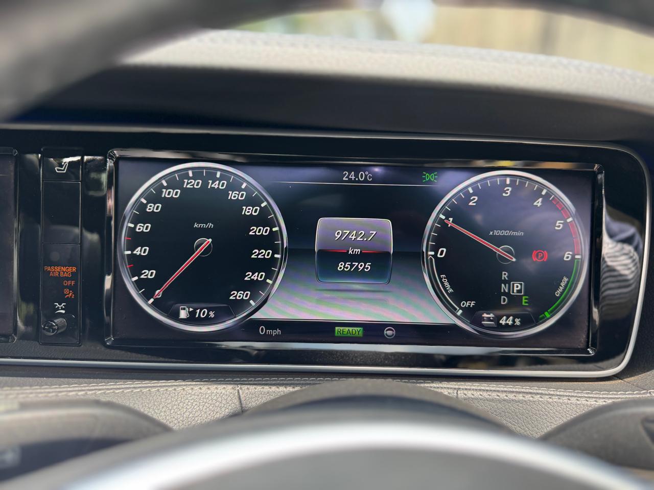 2016 Mercedes-Benz S300h