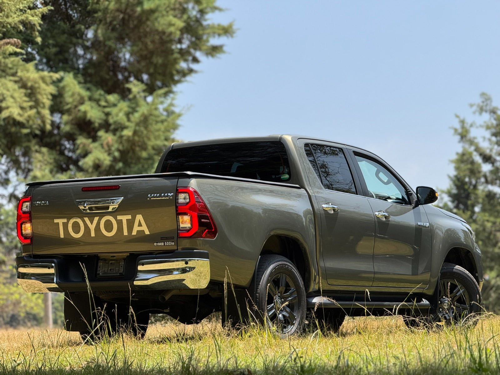 2020 TOYOTA HILUX