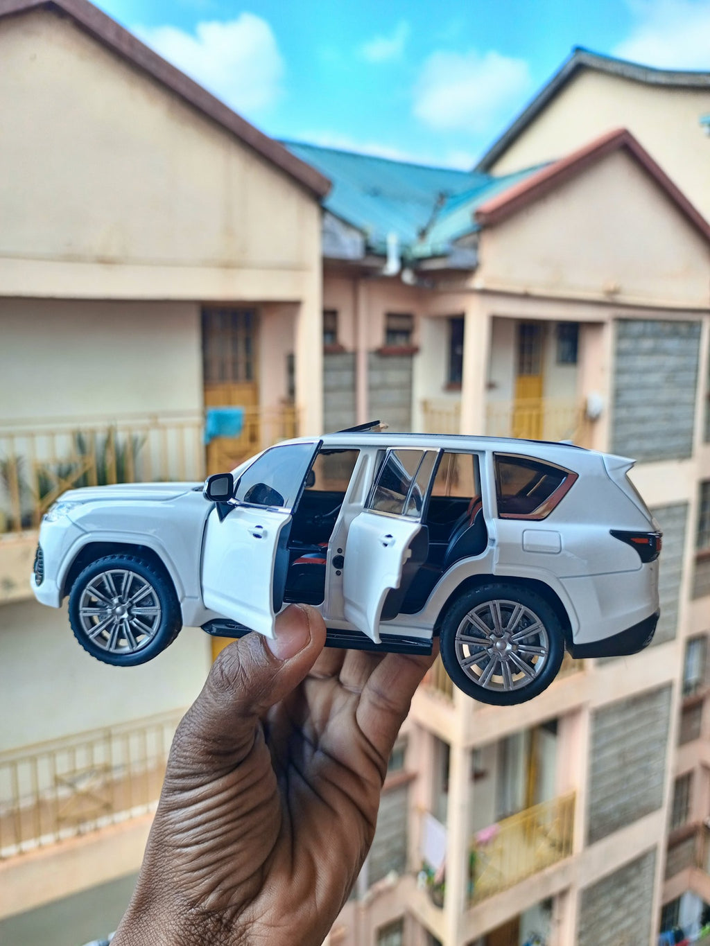 Lexus  diecast