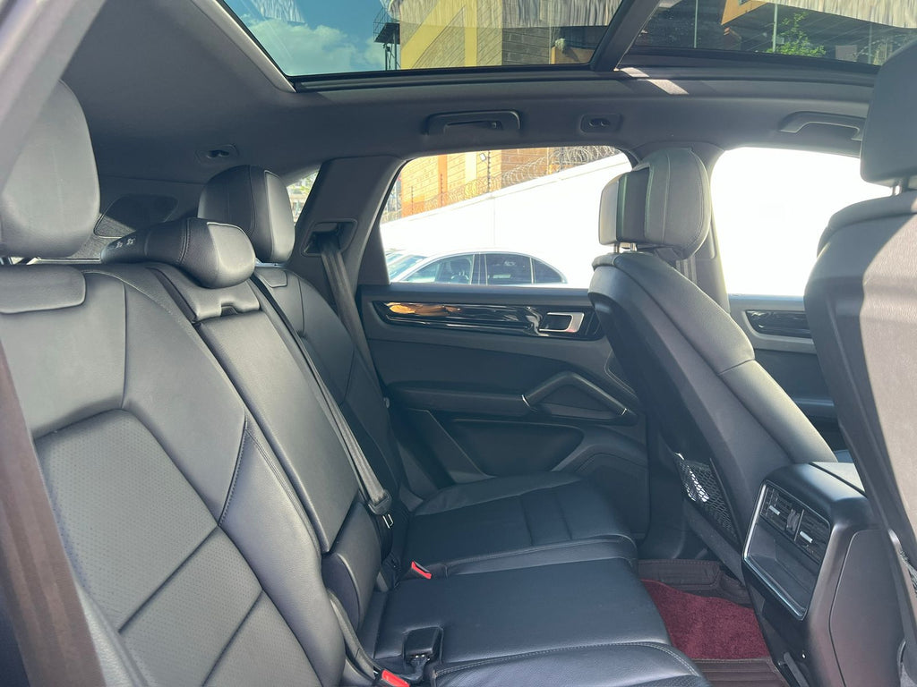 2020 Porsche Cayenne