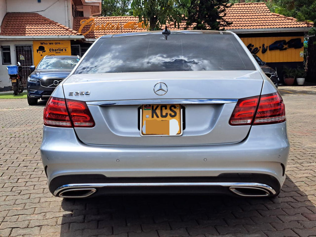 Mercedes Benz E250