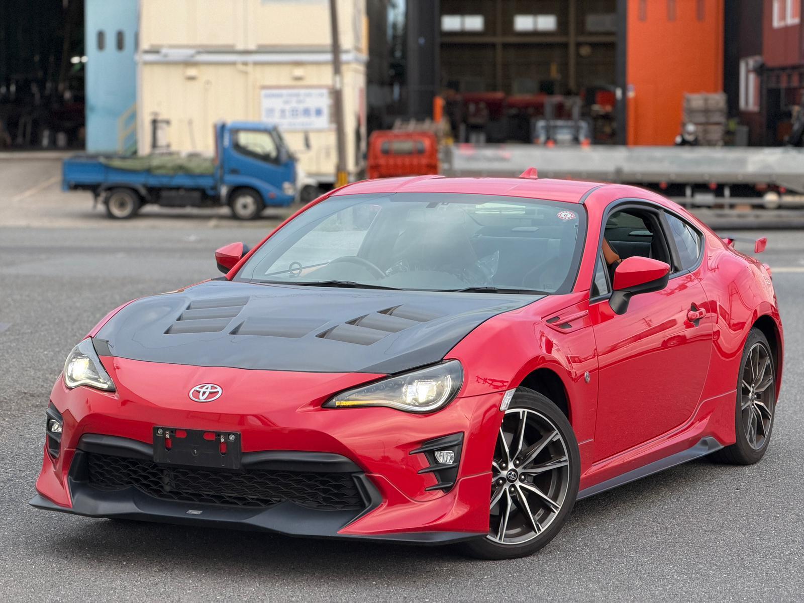 018 TOYOTA GT86