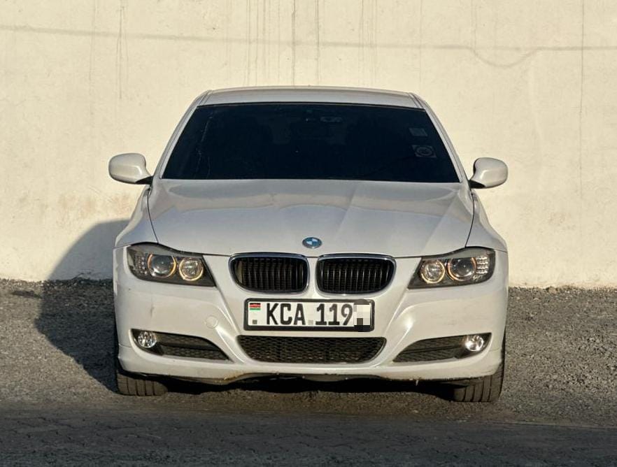 BMW 320i