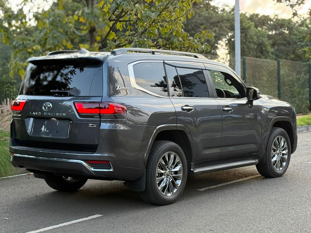 2023 Toyota Land Cruiser 300 series-ZX