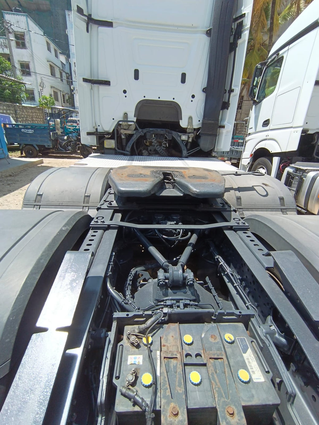 𝟐𝟎𝟏𝟖 𝐌𝐞𝐫𝐜𝐞𝐝𝐞𝐬‑𝐁𝐞𝐧𝐳 𝐀𝐜𝐭𝐫𝐨𝐬 𝟐𝟓𝟒𝟑 𝟔×𝟐 𝐌𝐏𝟒