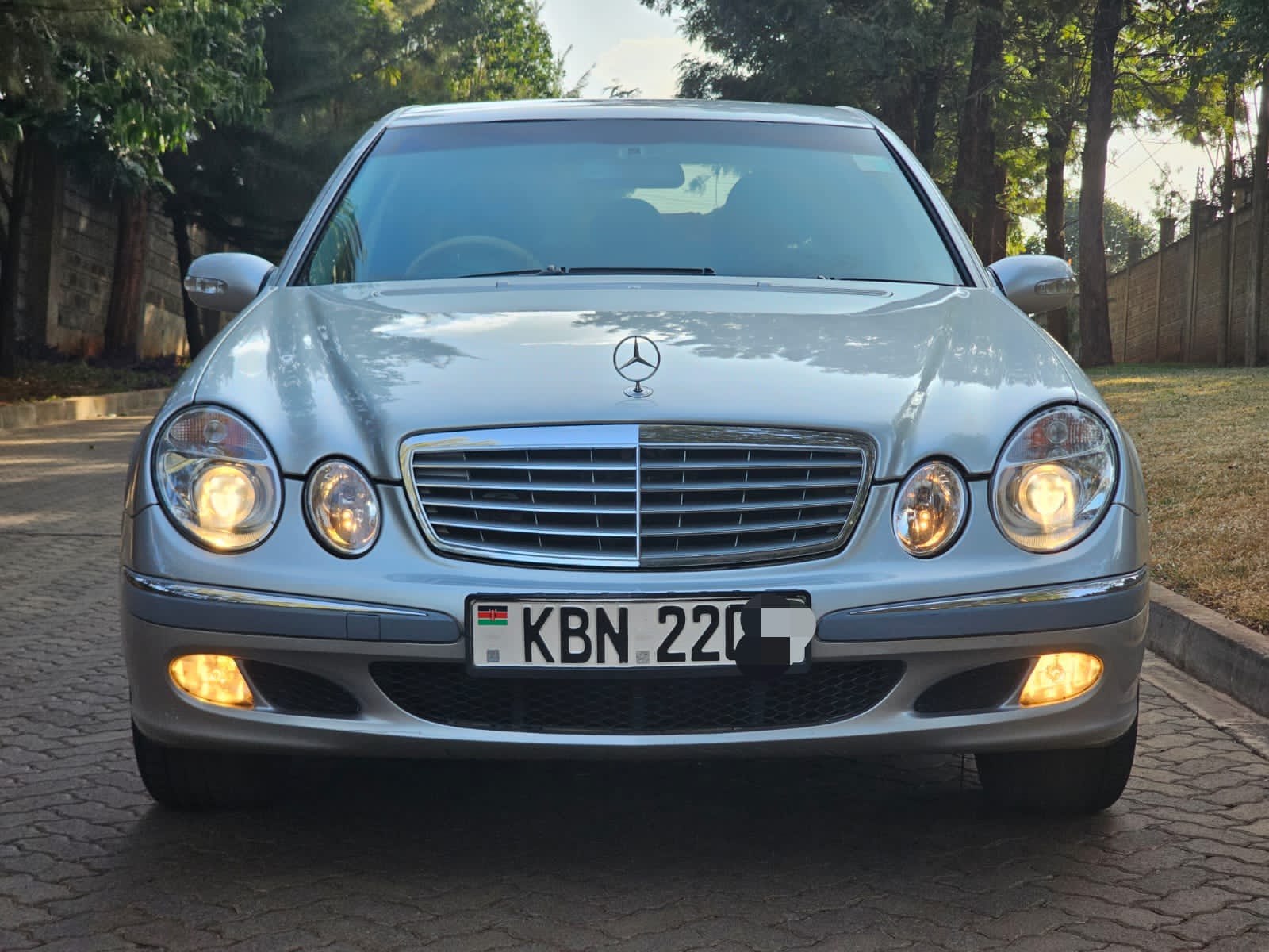 2006 MERCEDES-BENZ E240