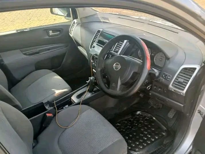 Nissan wingroad