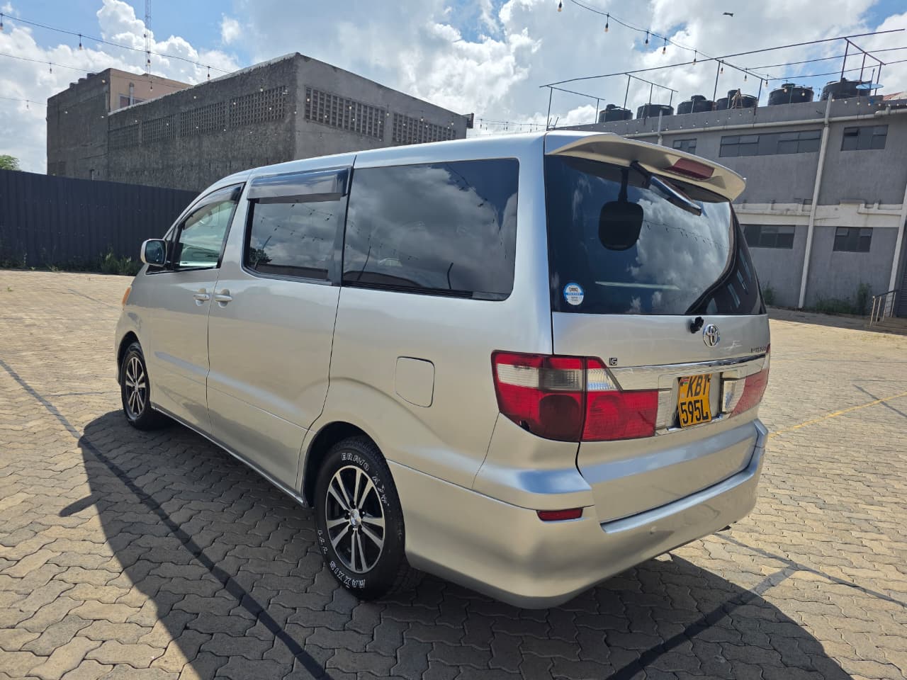 TOYOTA ALPHARD