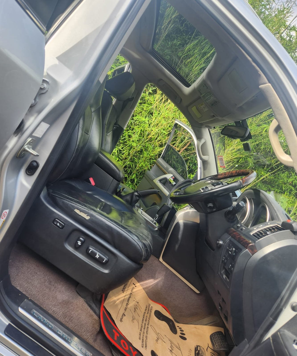 TOYOTA LANDCRUISER V8 4.5L