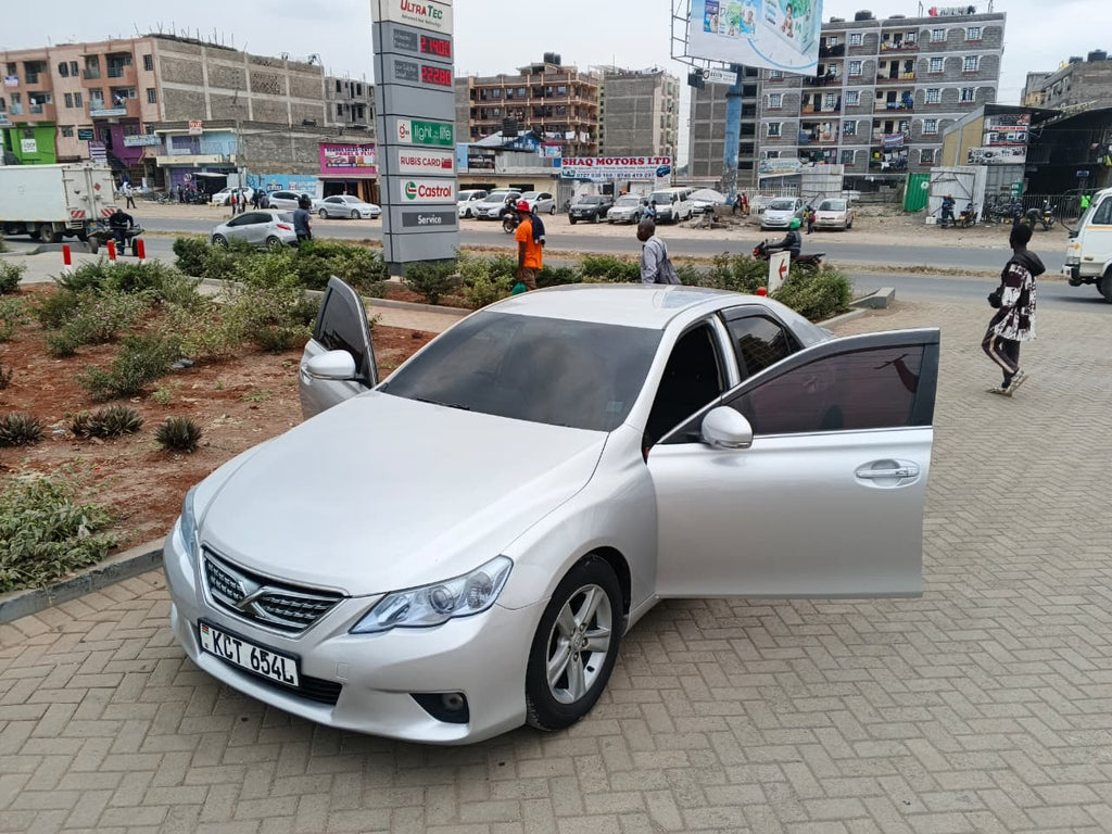 2011 Toyota mark X