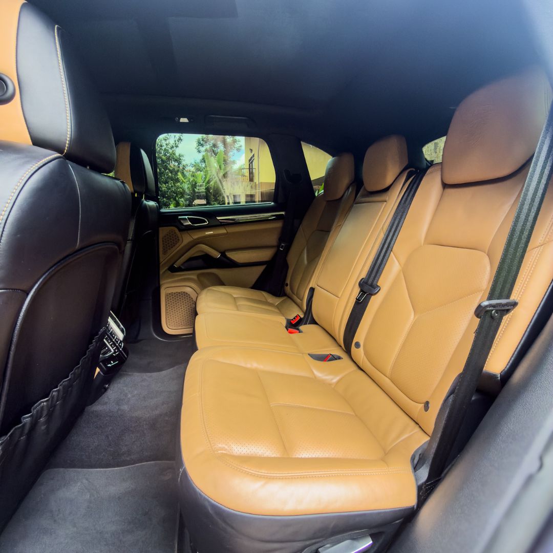2018 Porsche Cayenne Platinum Edition