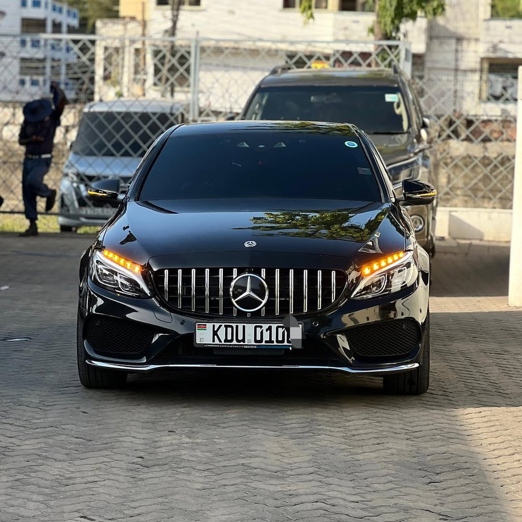 2018 MERCEDES BENZ C200