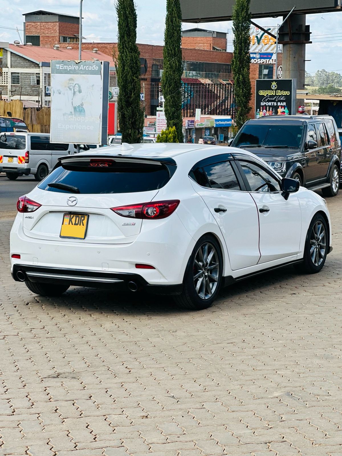 2017 Mazda Axela