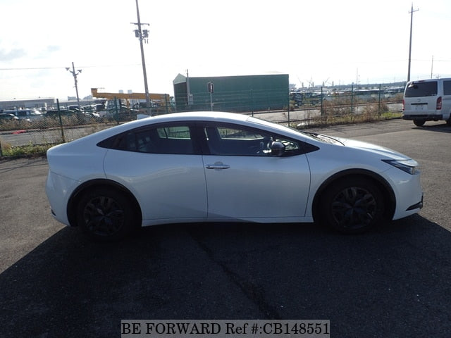 2023 TOYOTA PRIUS HYBRID