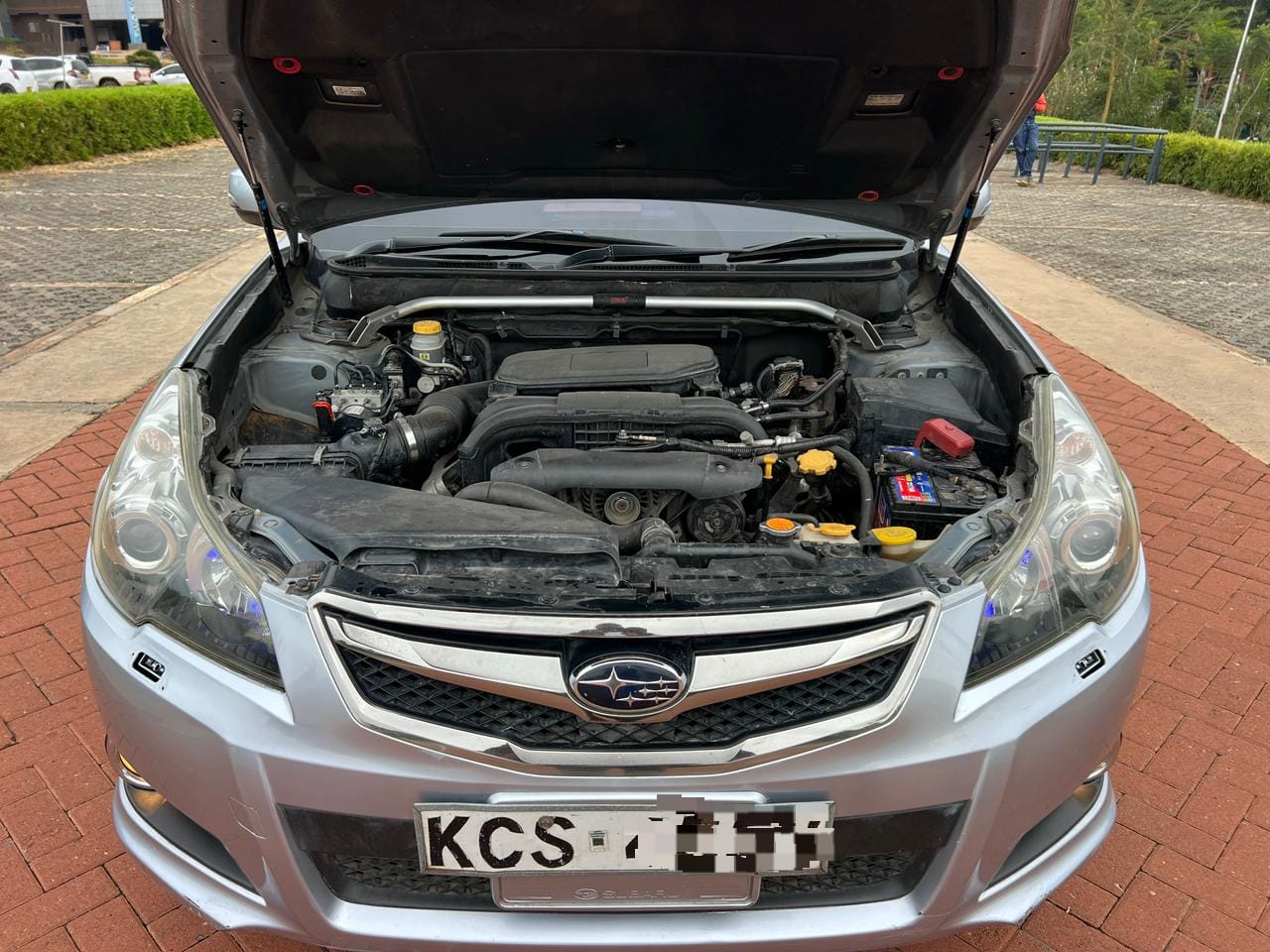 SUBARU LEGACY