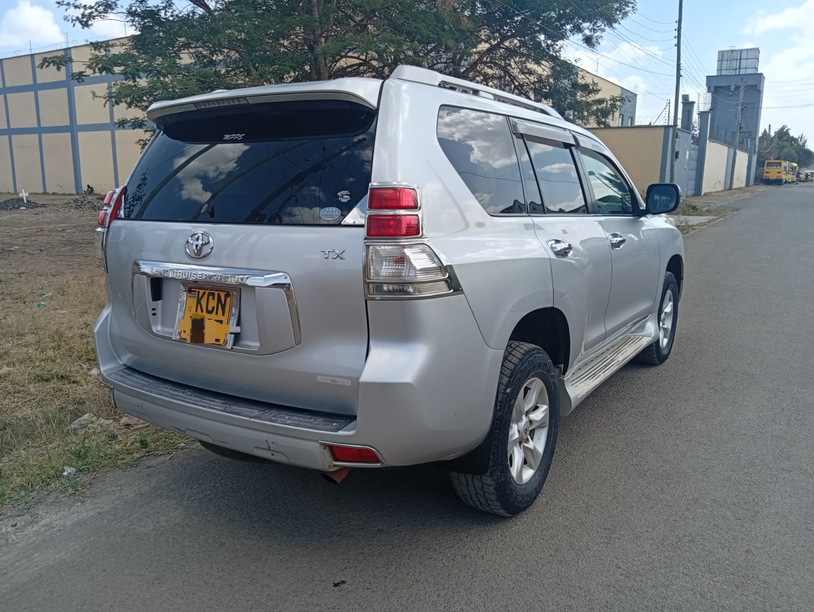 2010 Landcruiser prado