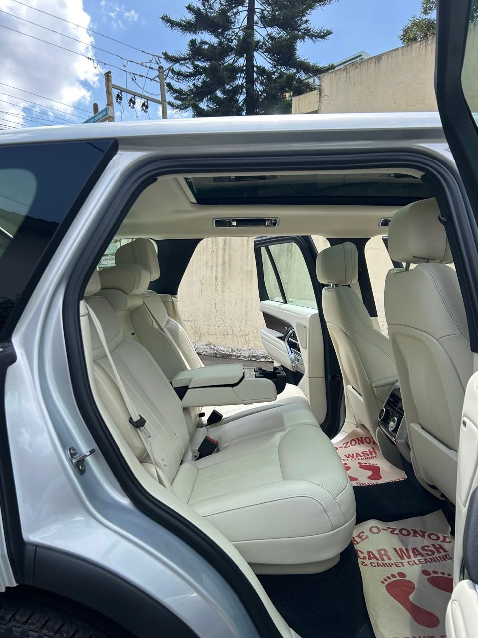 Range rover vogue