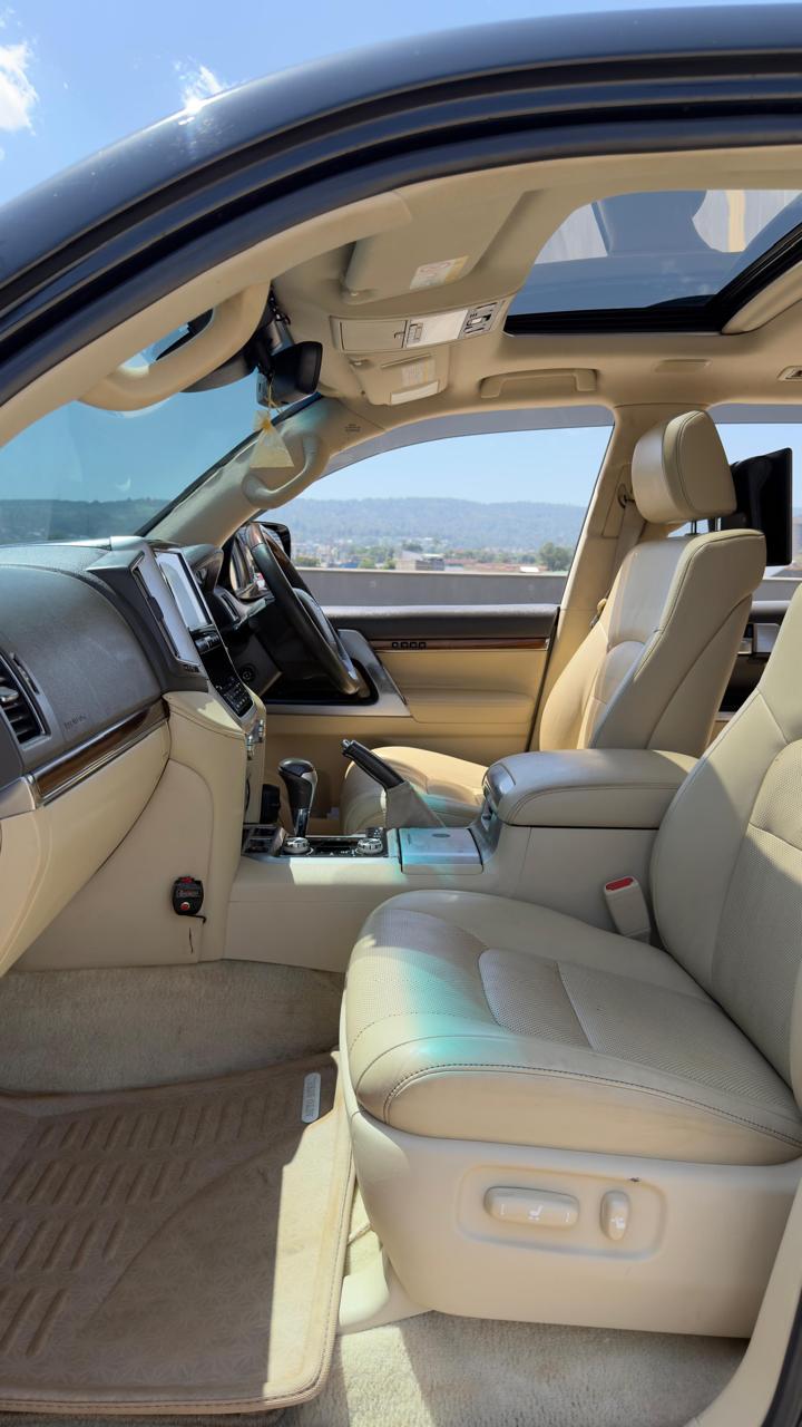 2017 TOYOTA LAND CRUISER URJ202 LC200 SERIES ZX V8