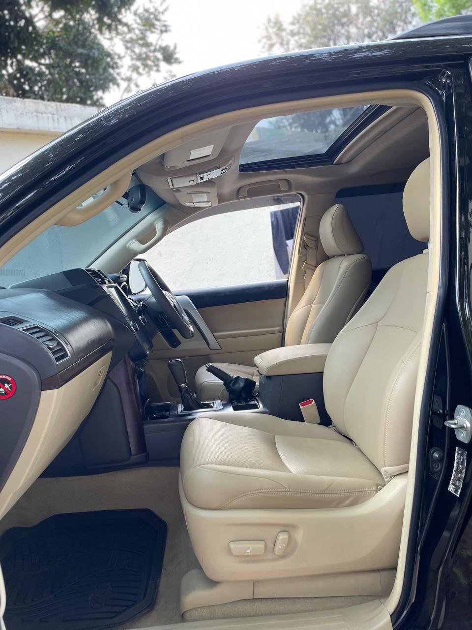 2015 Toyota Prado