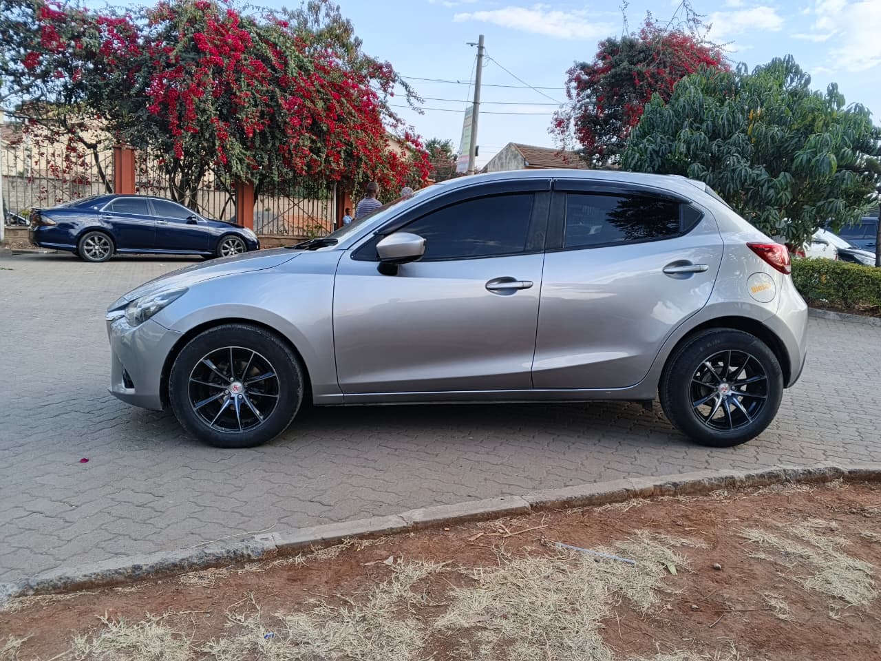 2016 Mazda Demio