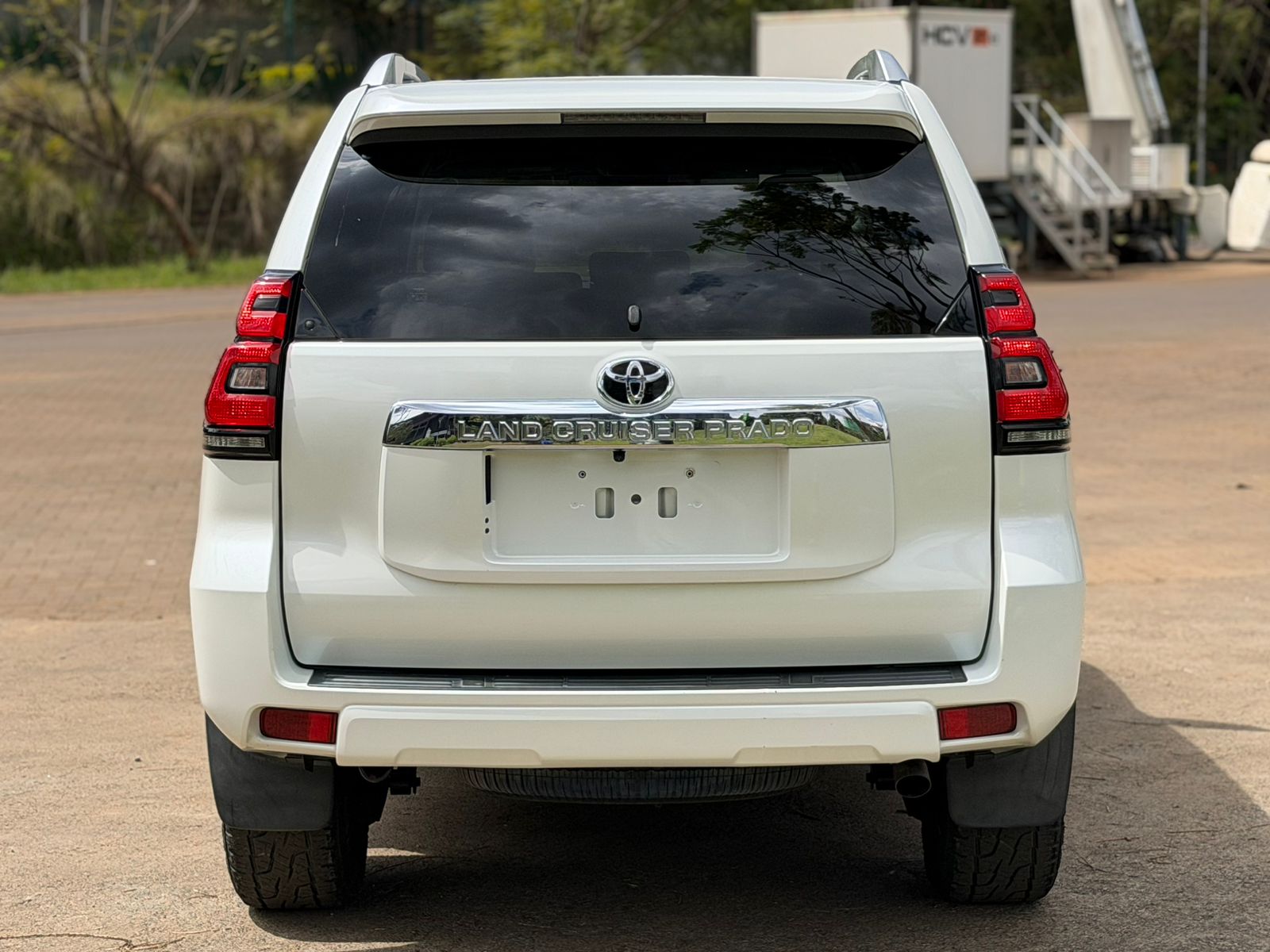 2018 TOYOTA PRADO TX-L J150 WHITE