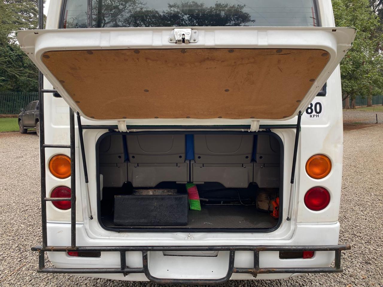 2014 MITSUBISHI ROSA BUS