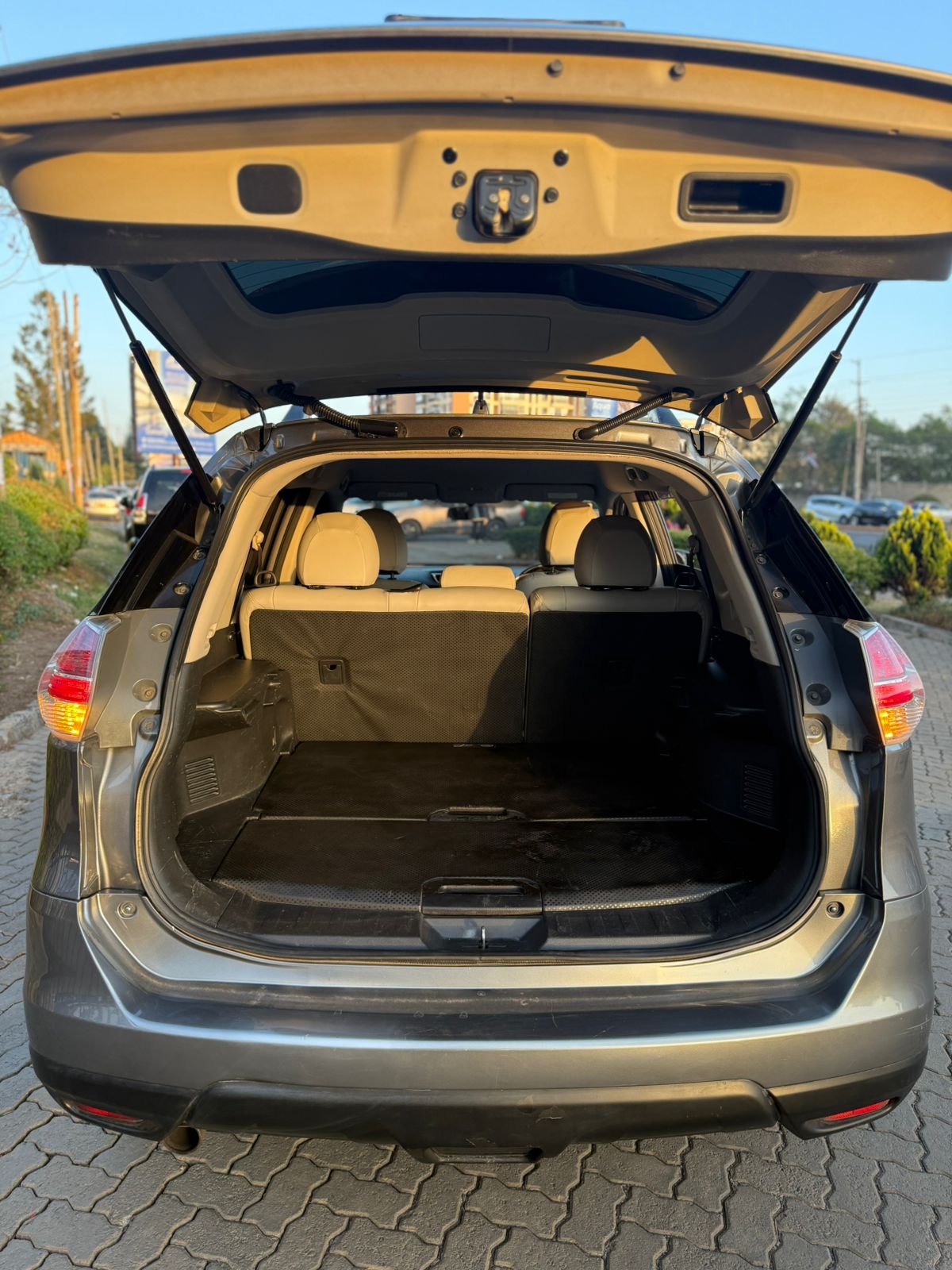 NISSAN X-TRAIL 2015