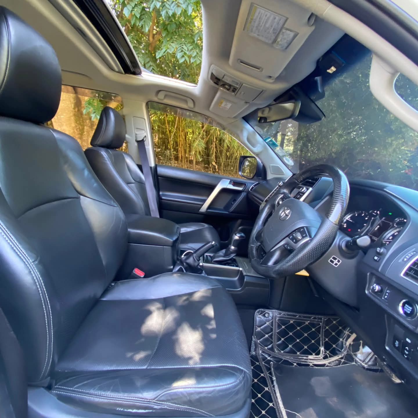 Toyota LandCruiser Prado TZG