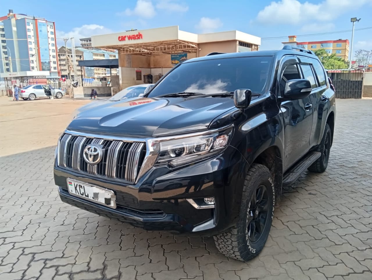 2010 TOYOTA LANDCRUISER PRADO