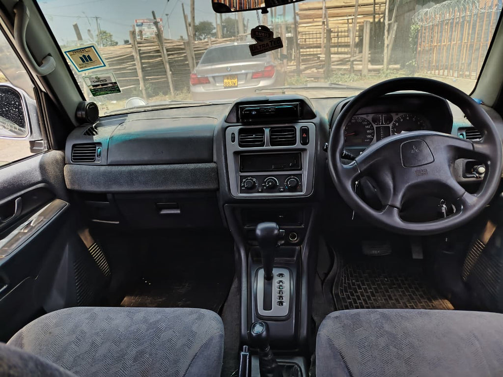 Mitsubishi Pajero IO GDI