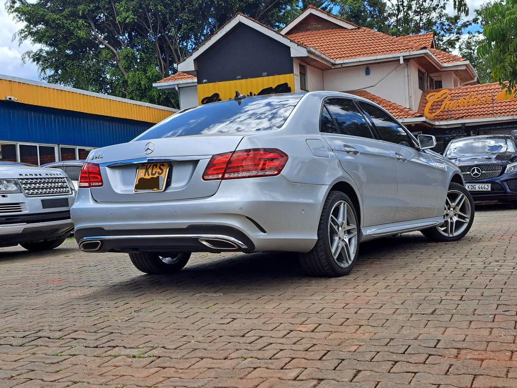 Mercedes Benz E250
