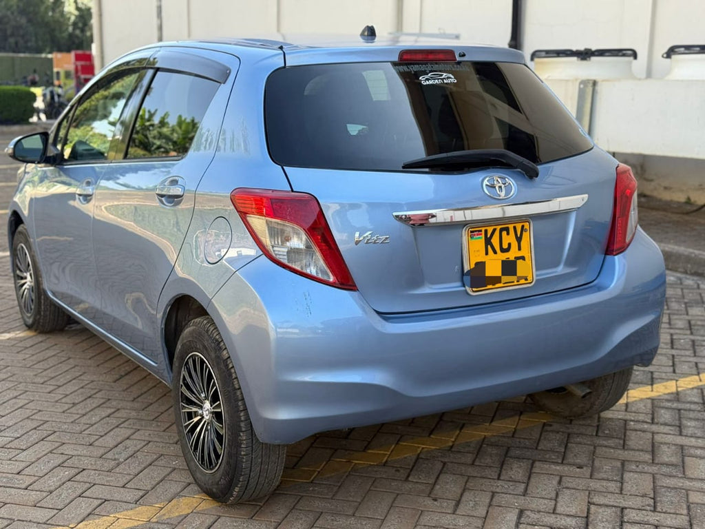 2013 TOYOTA VITZ