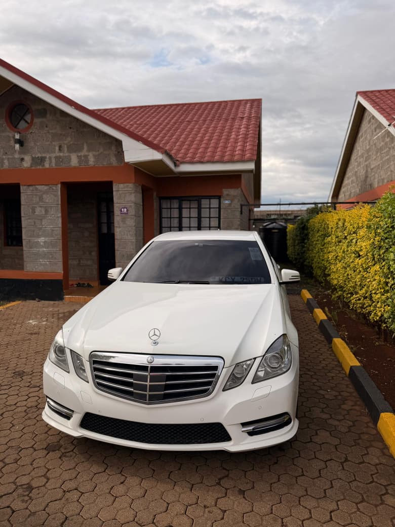2013 Mercedes-Benz E250