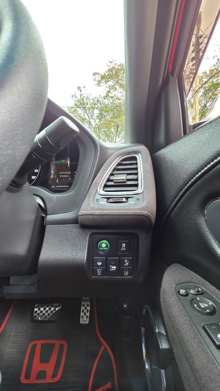 Honda Vezel Hybrid RS 2016