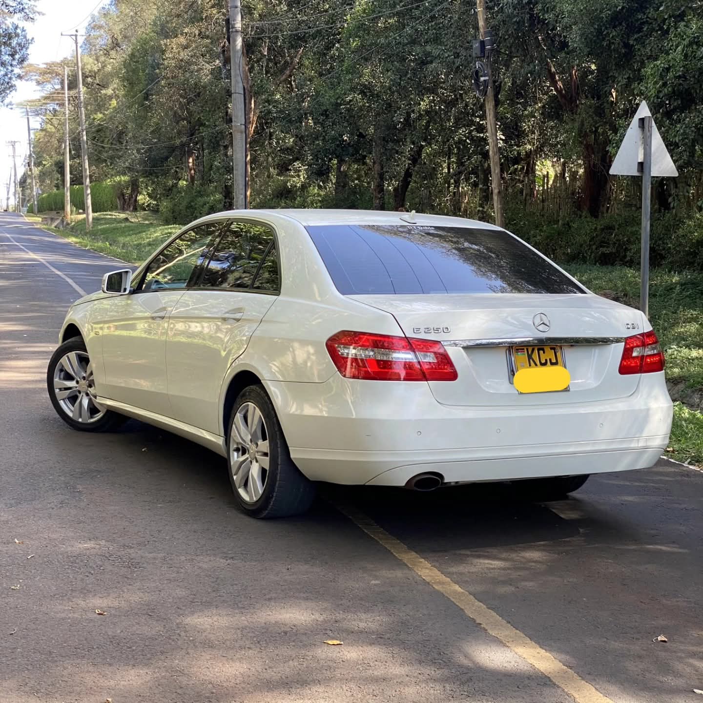 Mercedes Benz E250 W212