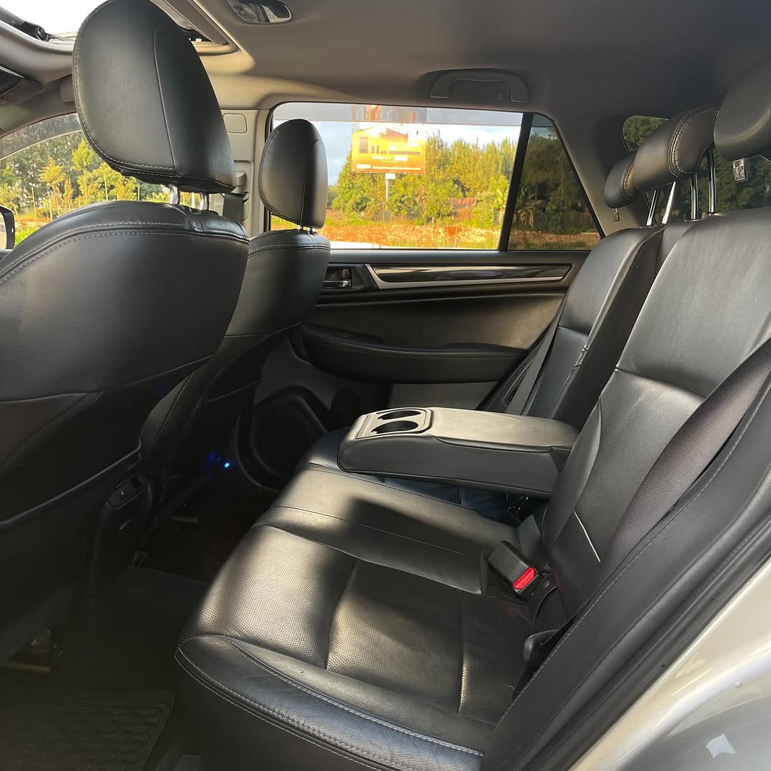 2015 SUBARU OUTBACK B9