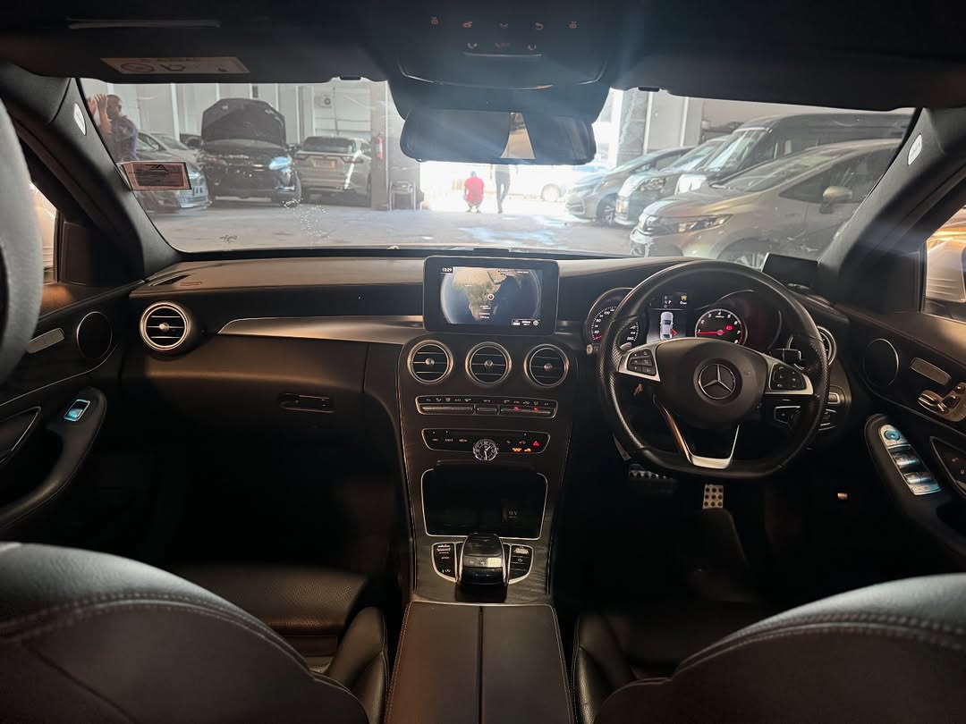 2018 MERCEDES BENZ C200 W205