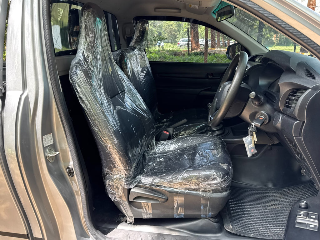 𝟐𝟎𝟏𝟖 𝐓𝐎𝐘𝐎𝐓𝐀 𝐇𝐈𝐋𝐔𝐗 𝐒𝐈𝐍𝐆𝐋𝐄 𝐂𝐀𝐁𝐈𝐍 𝐇𝐈𝐆𝐇𝐑𝐈𝐃𝐄𝐑