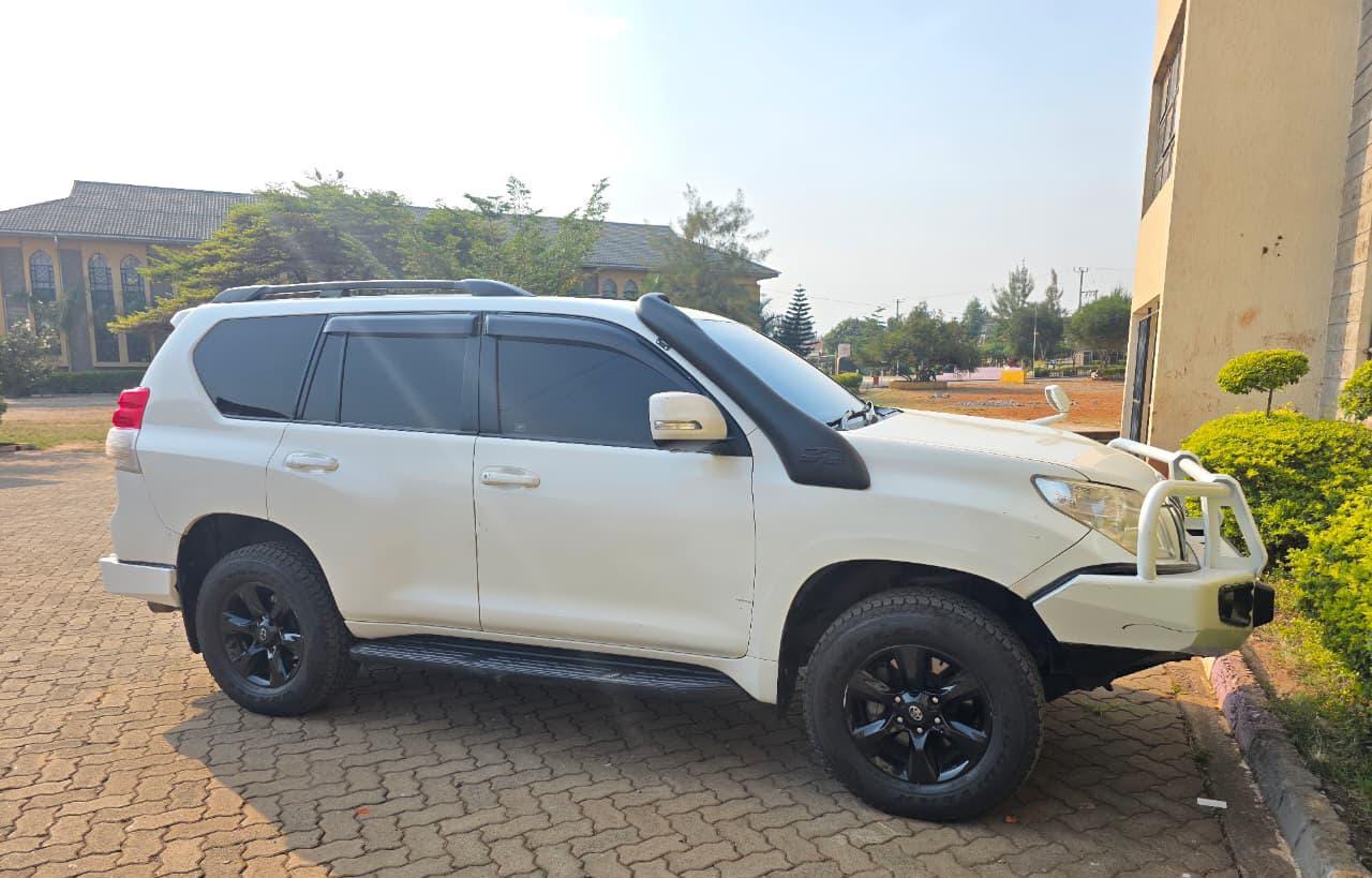 2011 Toyota Land Cruiser Prado J150