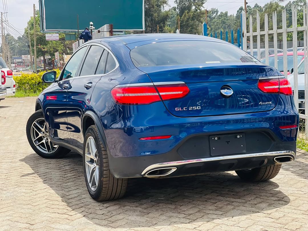 2018 MERCEDES BENZ GLC250 AMG