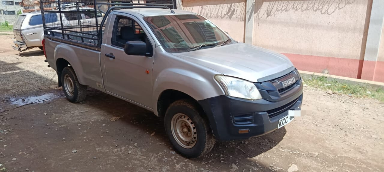 Isuzu DMAX