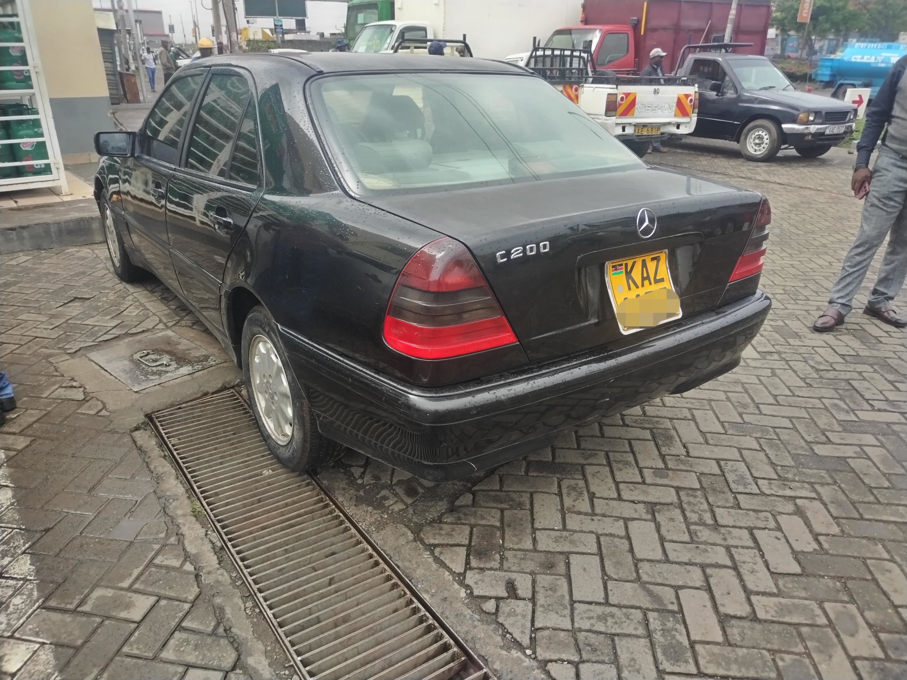 W202 2000 MERCEDES C200 SUNROOF
