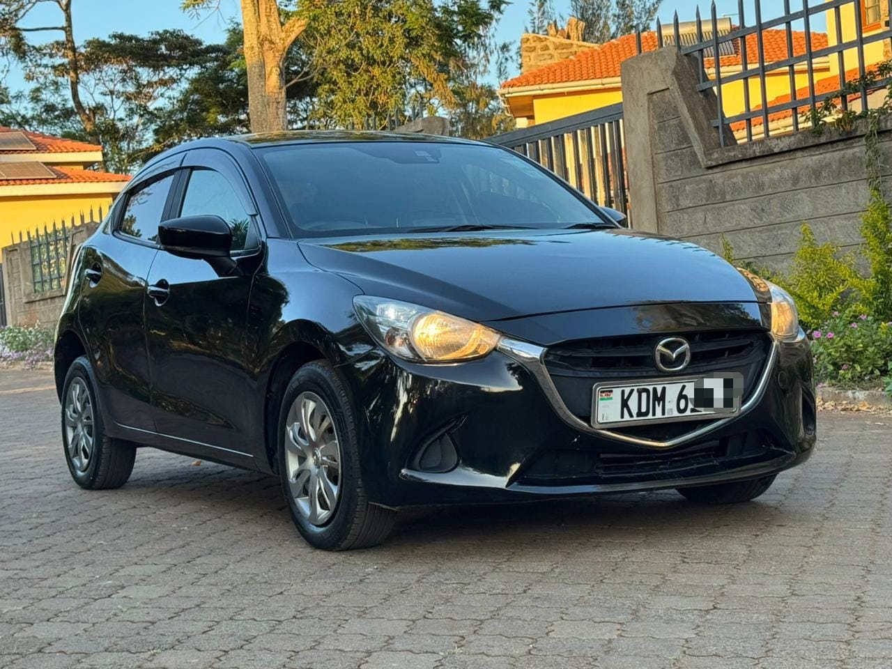 2017 MAZDA DEMIO