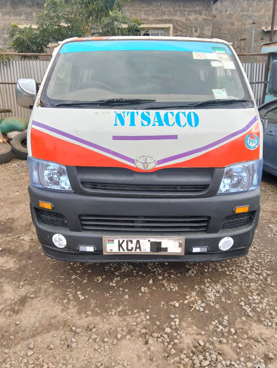 Toyota Hiace 7L