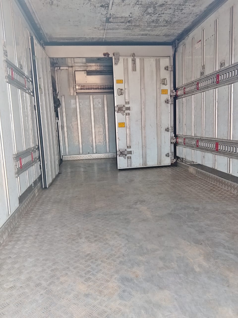 2013 Mitsubishi FUSO