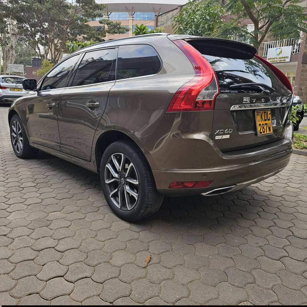 VOLVO XC 60