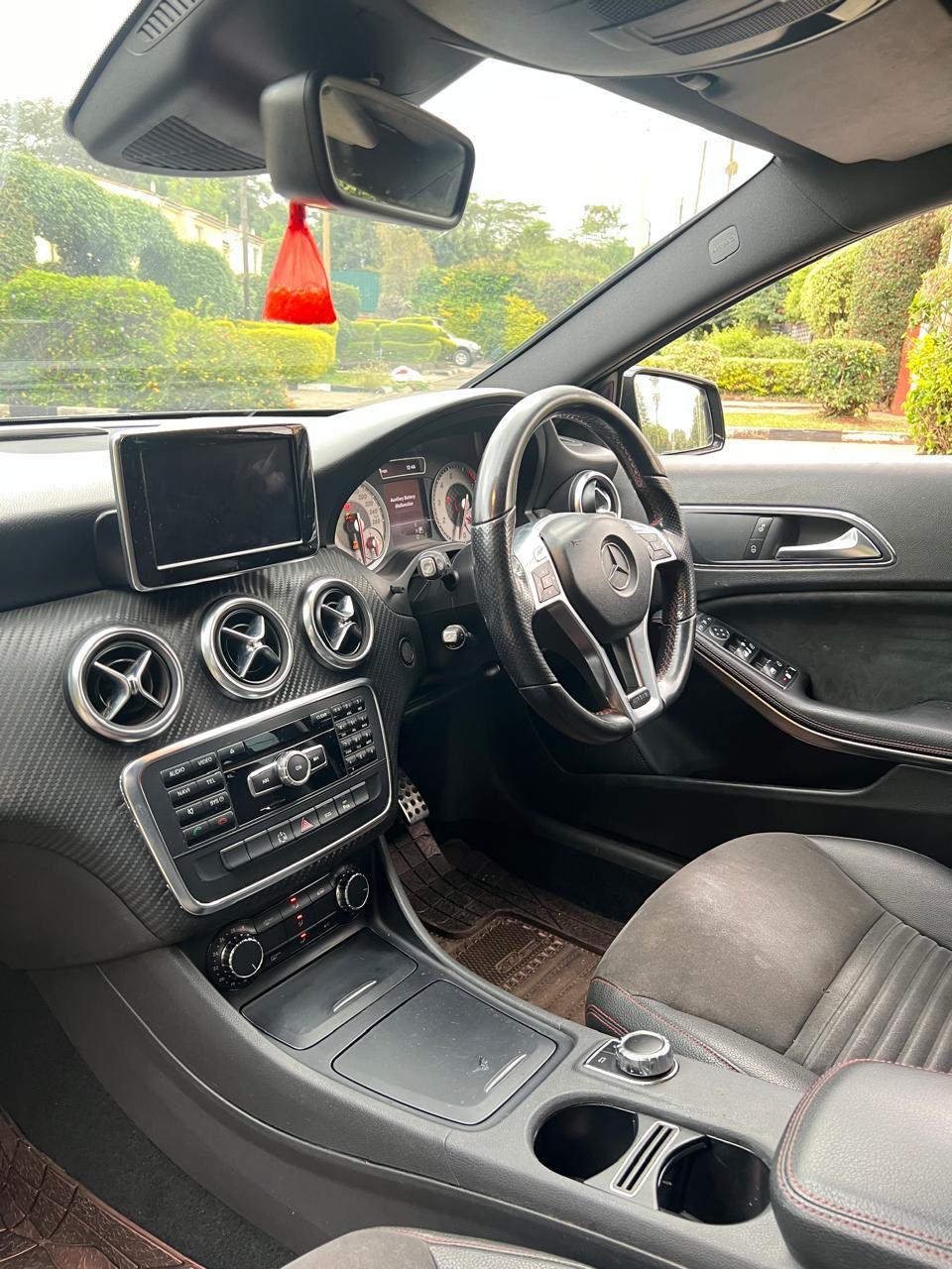 2013 Mercedes-Benz A180
