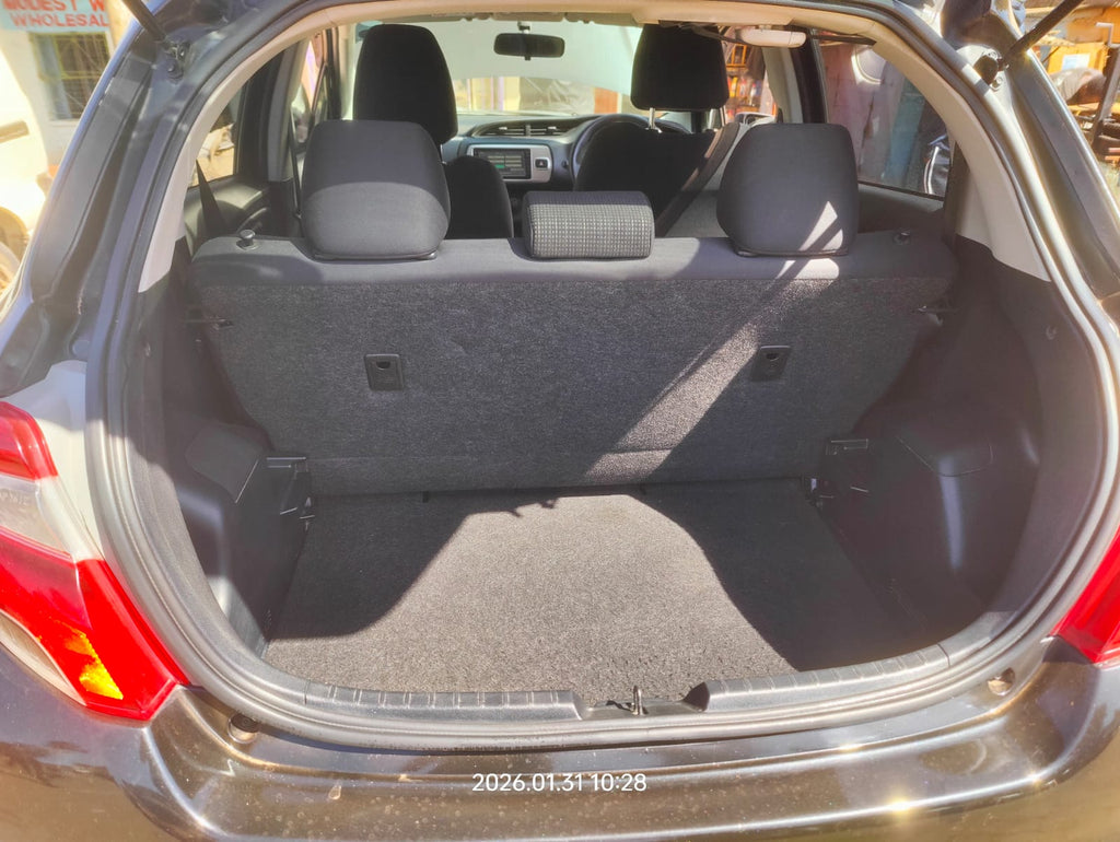 Toyota vitz 2017