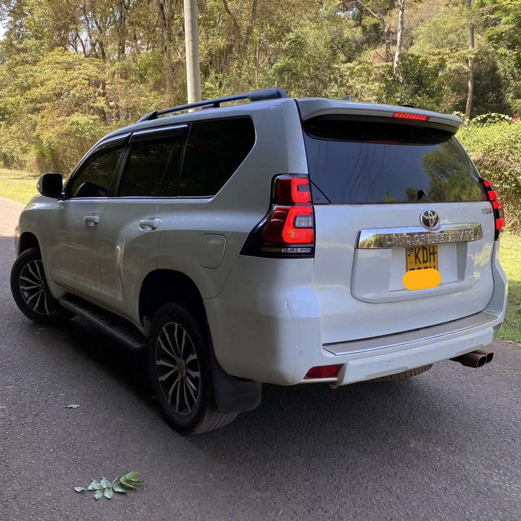 Toyota LandCruiser Prado TZG